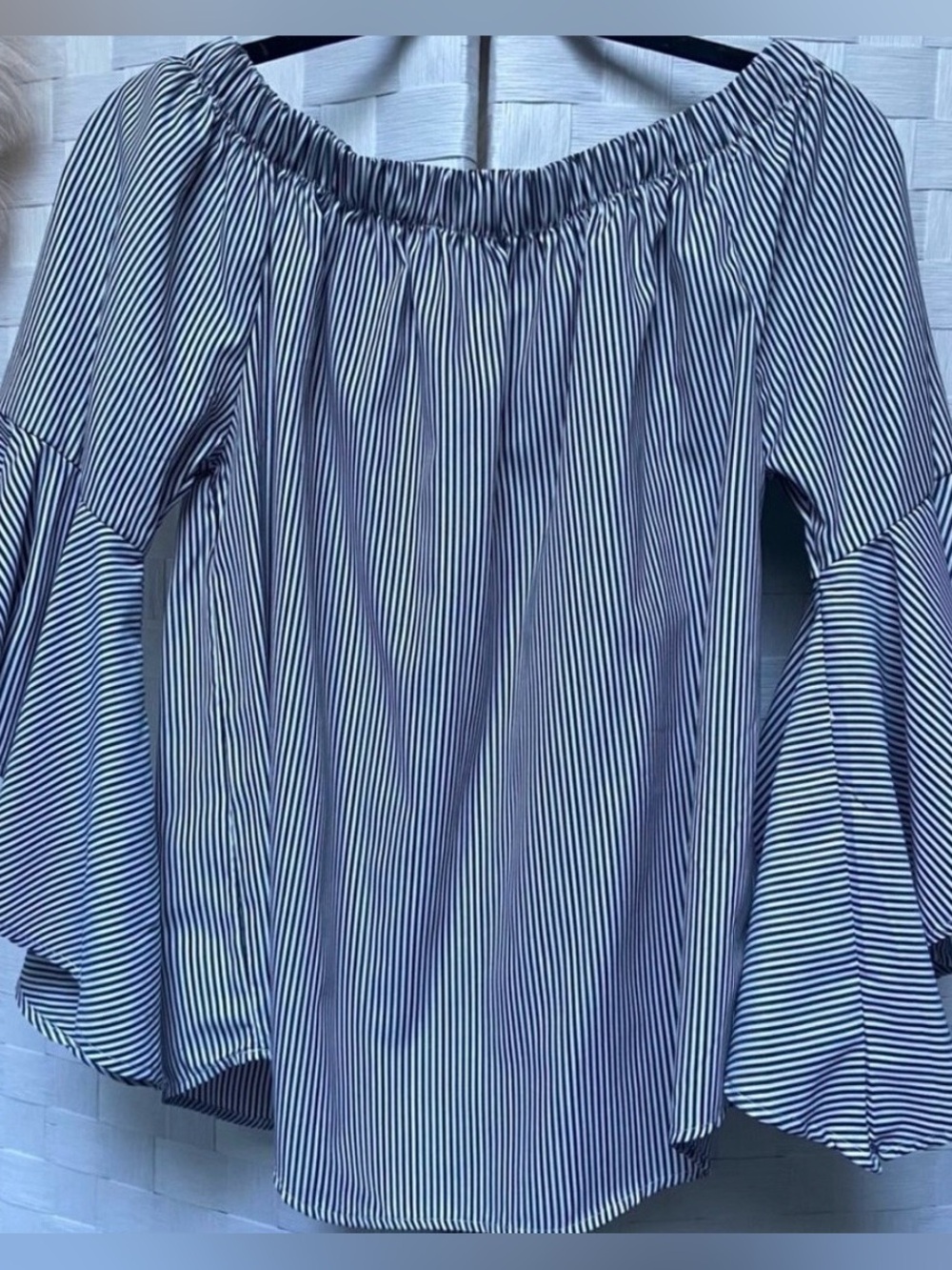 Boho Flared Sleeve, Striped Blouse. KONTROL brand. Size L. Fits like a medium.